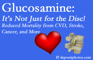 Toronto health benefits from glucosamine use include reduced overall early mortality and mortality from cardiovascular issues.