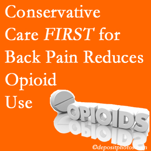 Yorkville Chiropractic and Wellness Centre delivers chiropractic treatment as an option to opioids for back pain relief.